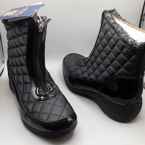 New Khombu Women's Shoe Ankle Boots Bootie Megan Waterproof Front Zip NIB Black - Picture 5 of 8